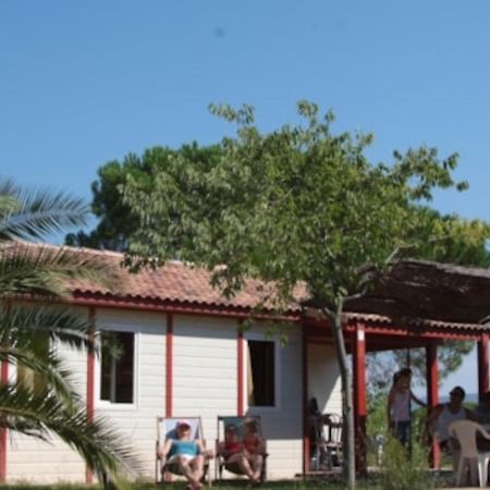 Camping Les Cigales Le Muy Exteriör bild
